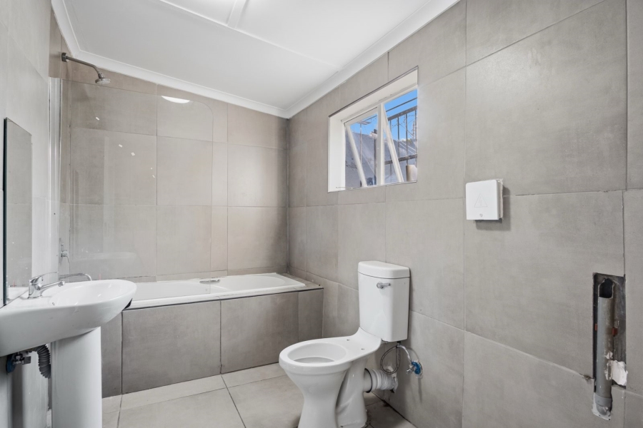To Let 2 Bedroom Property for Rent in Salt River Western Cape